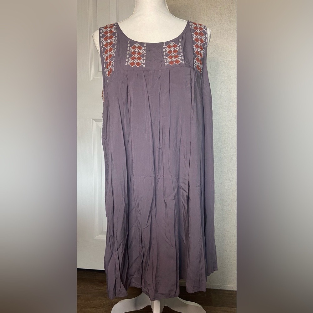 Easel Womens Boho Embroidered Sleeveless V-Back Shift Dress‎ Purple Large